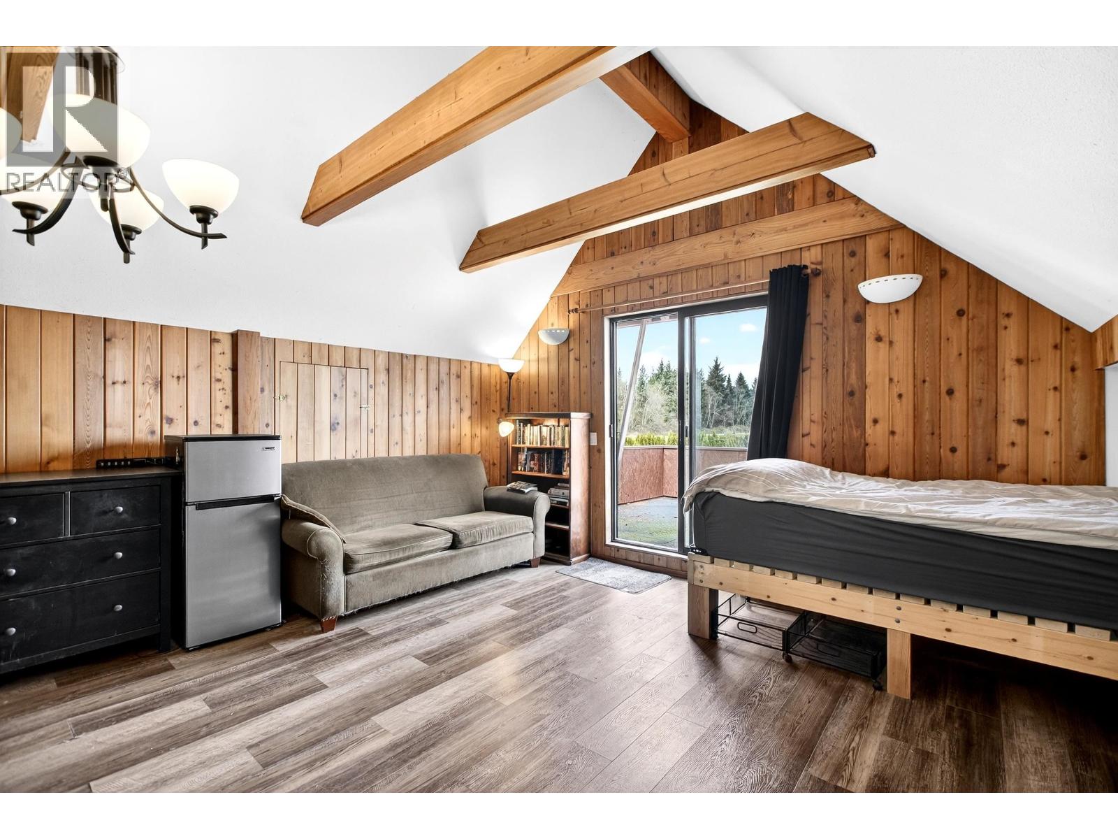 17515 FORD ROAD DETOUR, Pitt Meadows