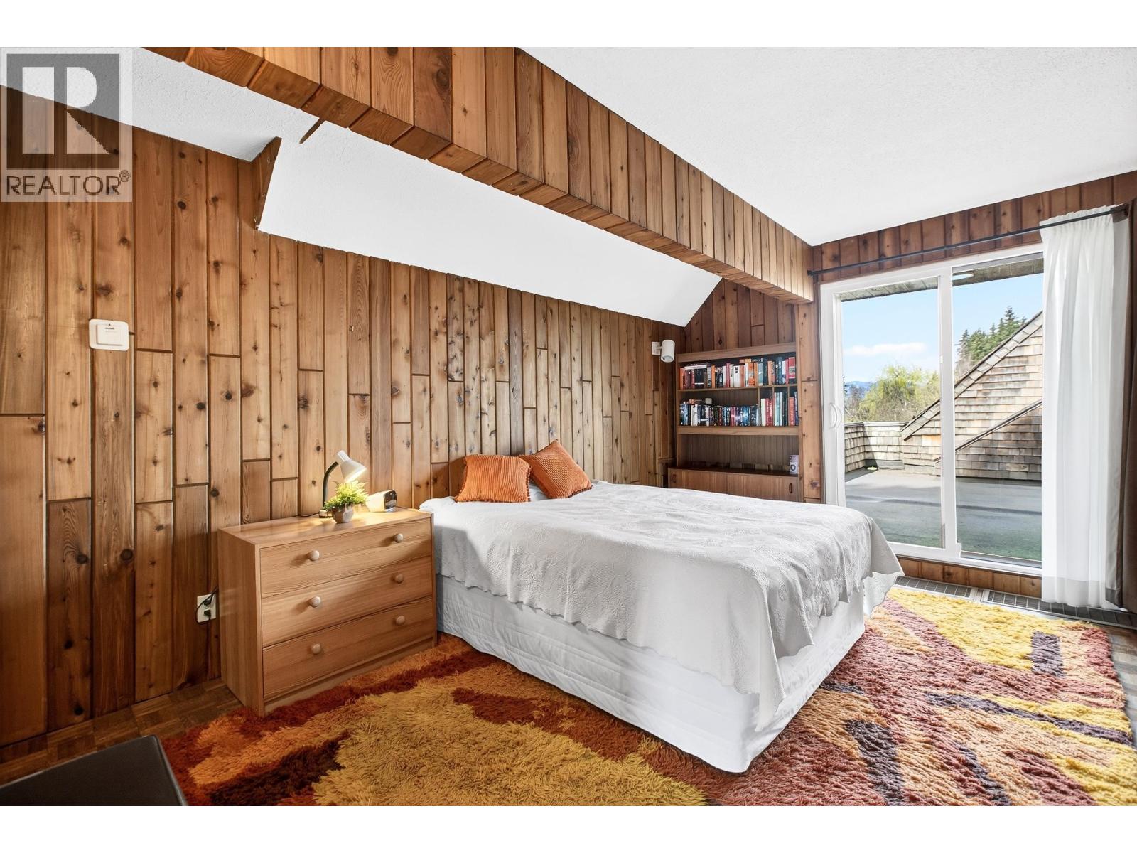 17515 FORD ROAD DETOUR, Pitt Meadows