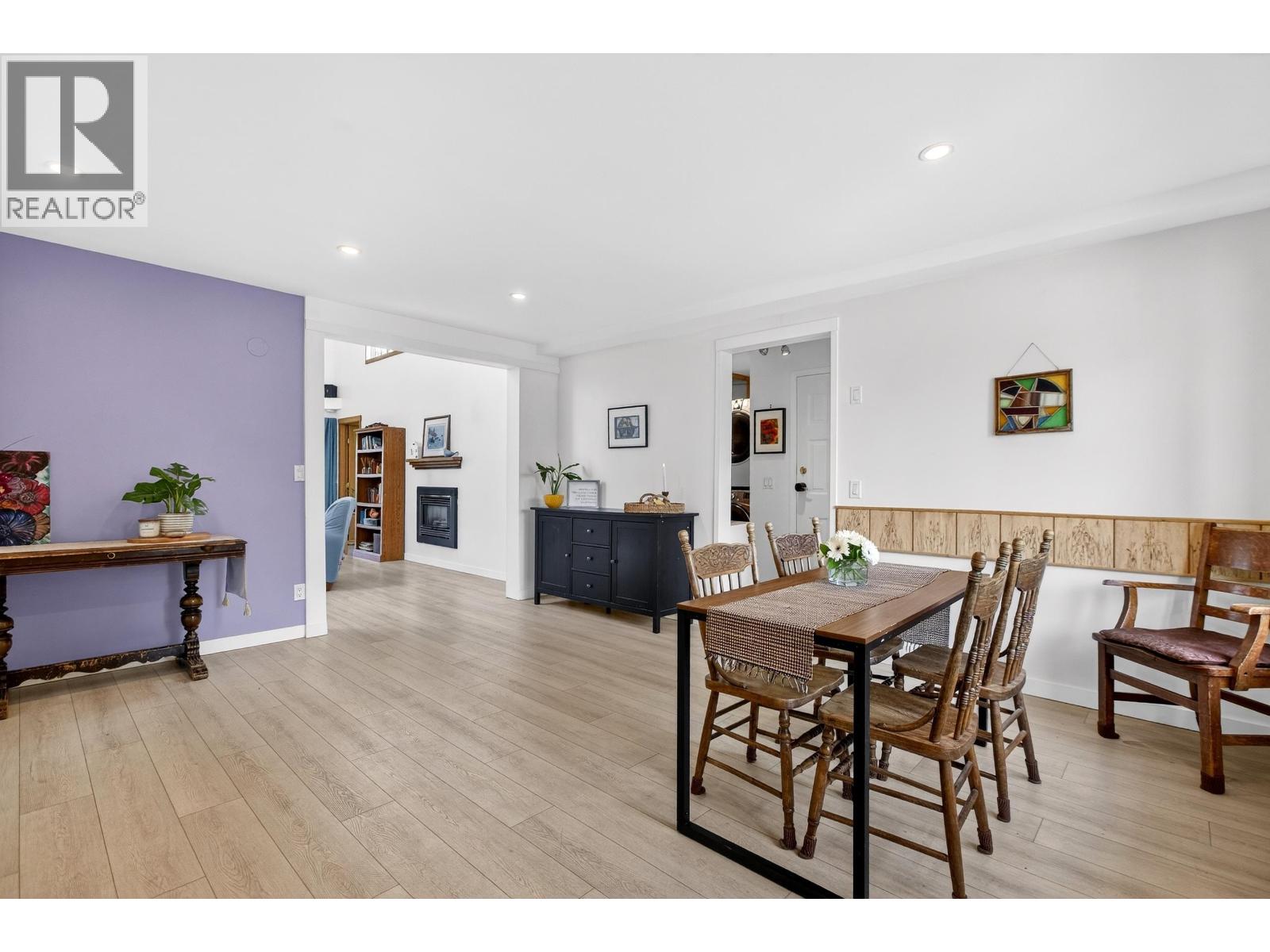 17515 FORD ROAD DETOUR, Pitt Meadows