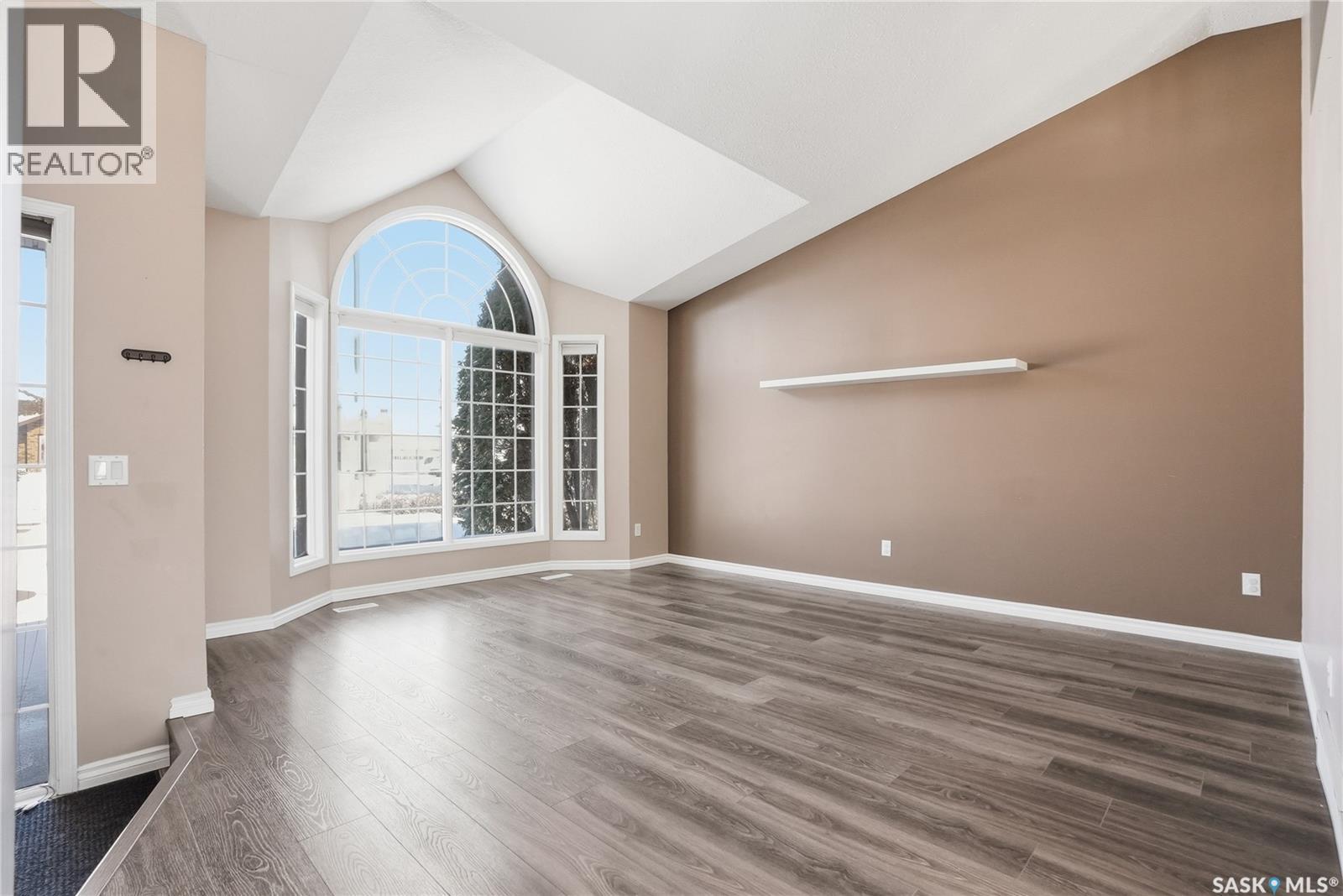 513 4TH STREET W - 5