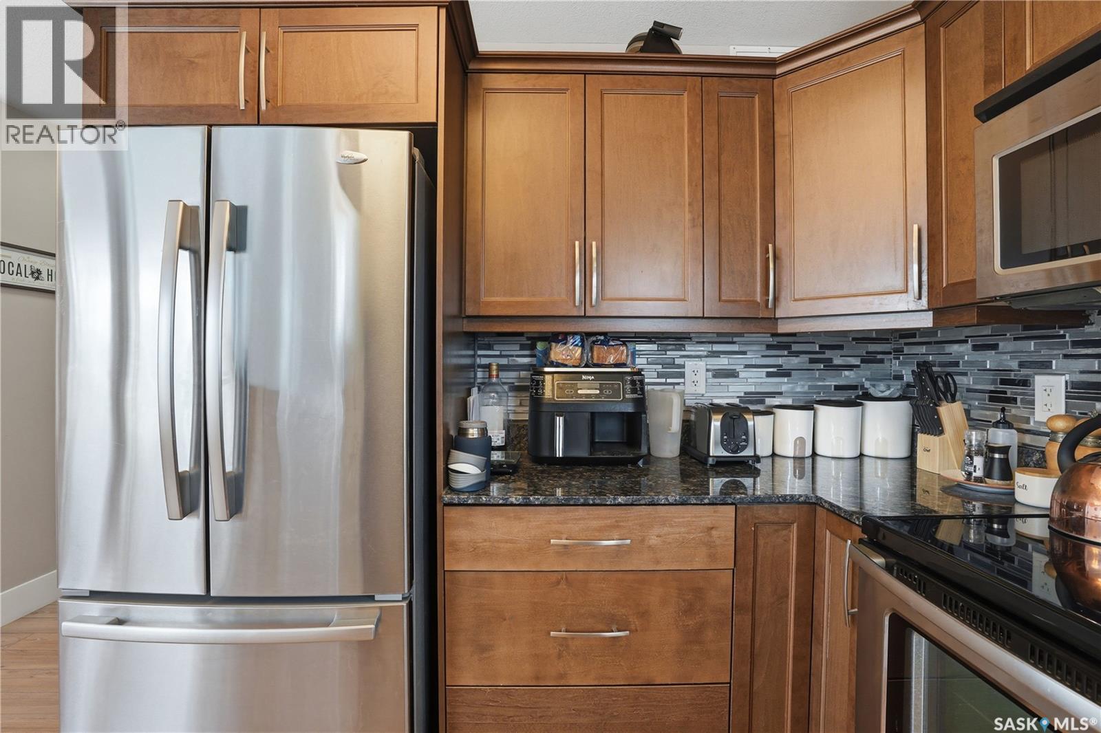 846 4TH STREET S - 11