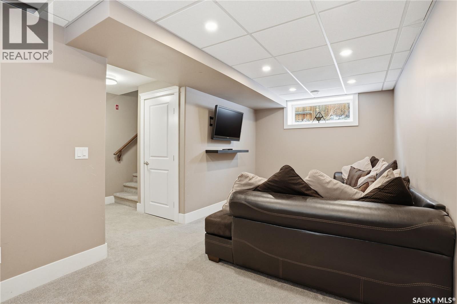 846 4TH STREET S - 29