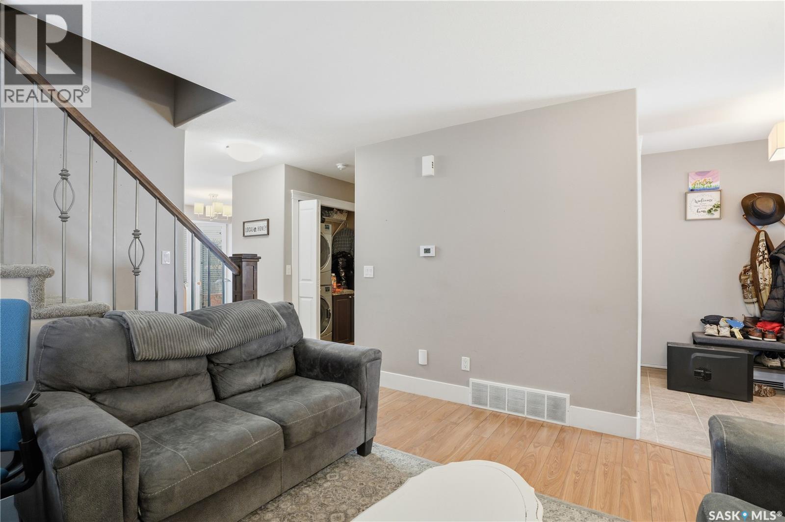 846 4TH STREET S - 6