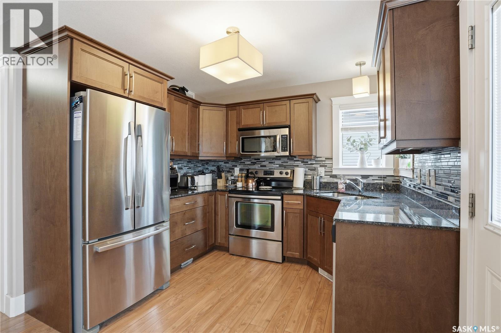 846 4TH STREET S - 7