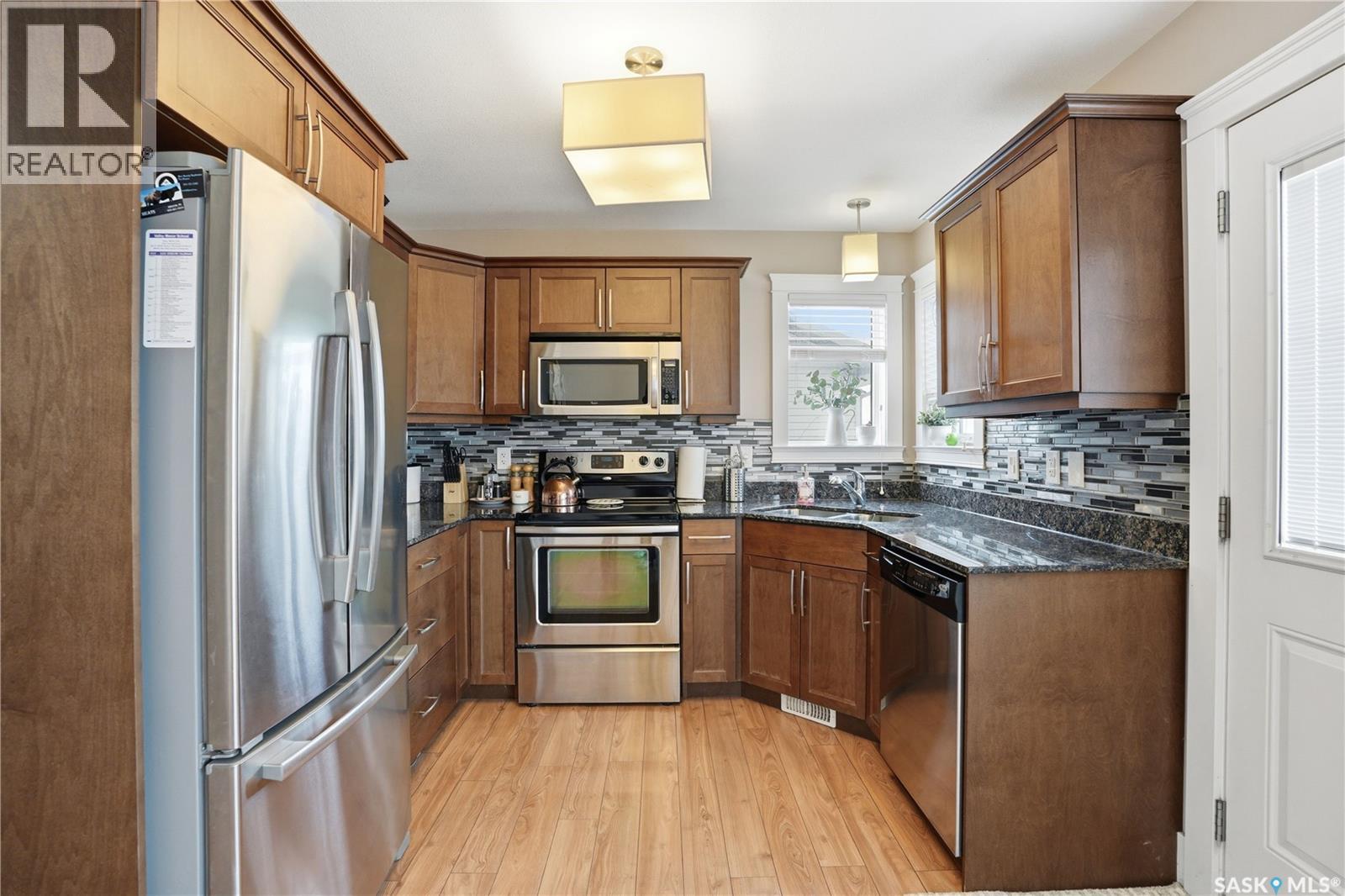 846 4TH STREET S - 8