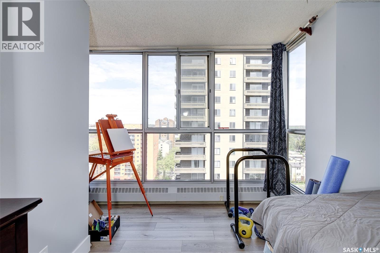 #1403 315 5TH AVENUE - 34