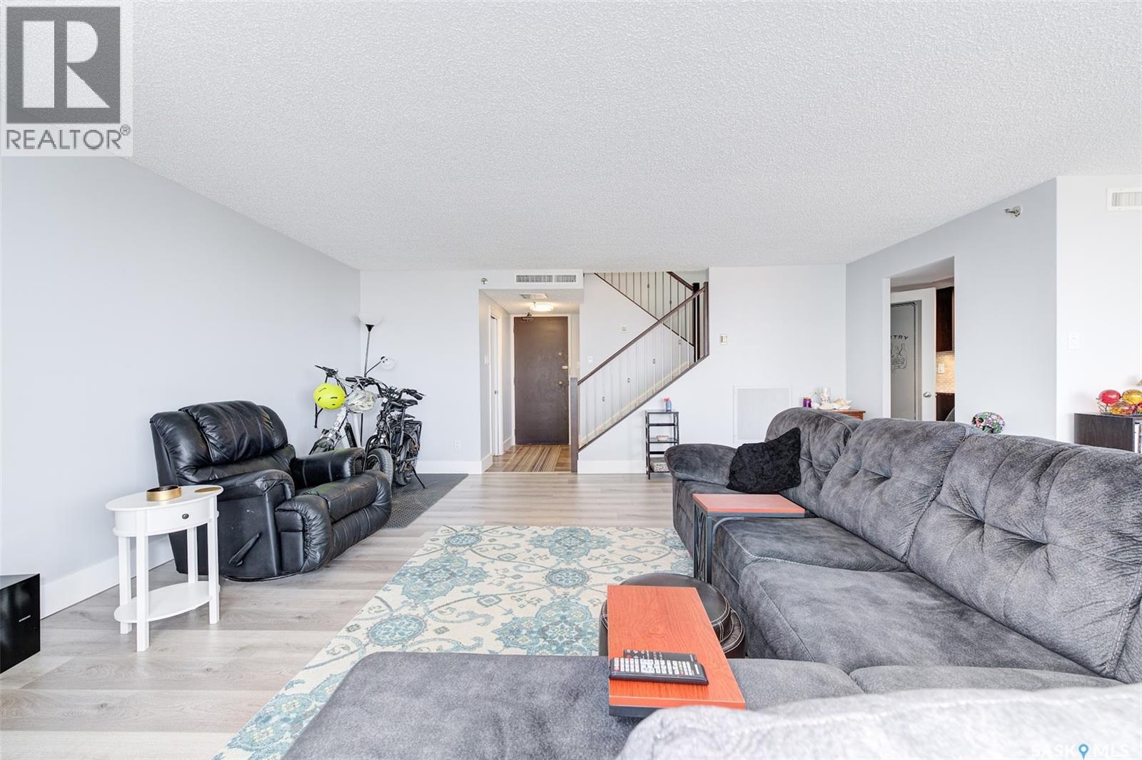 #1403 315 5th AVENUE - 5