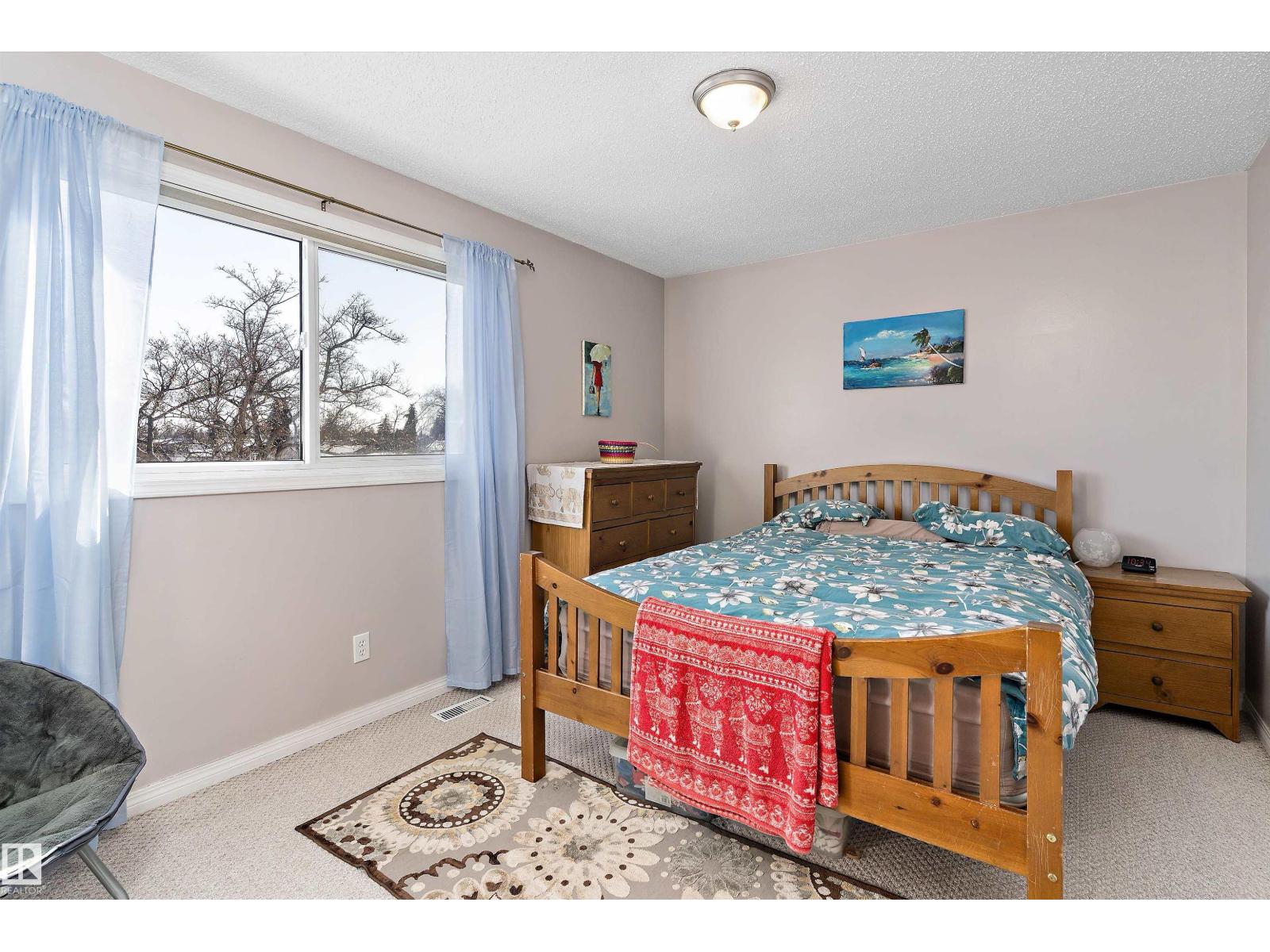 17132 103 ST NW, Edmonton