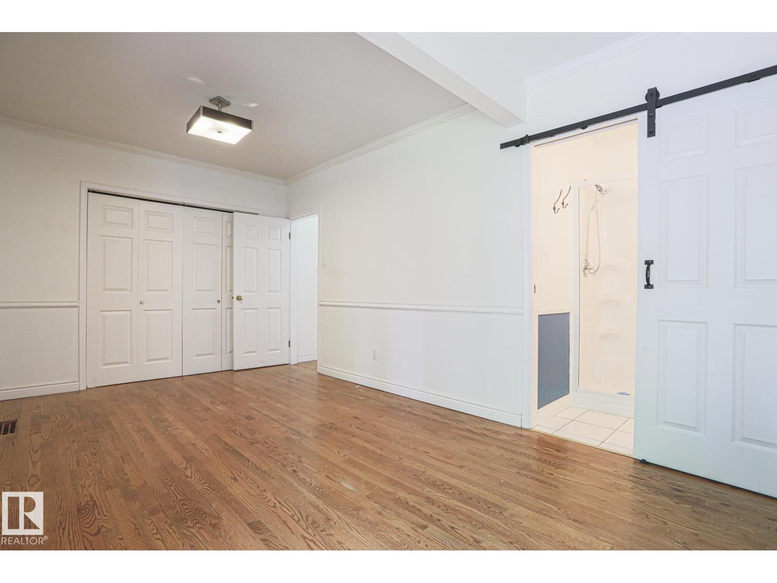 14019 106 AV NW, Edmonton