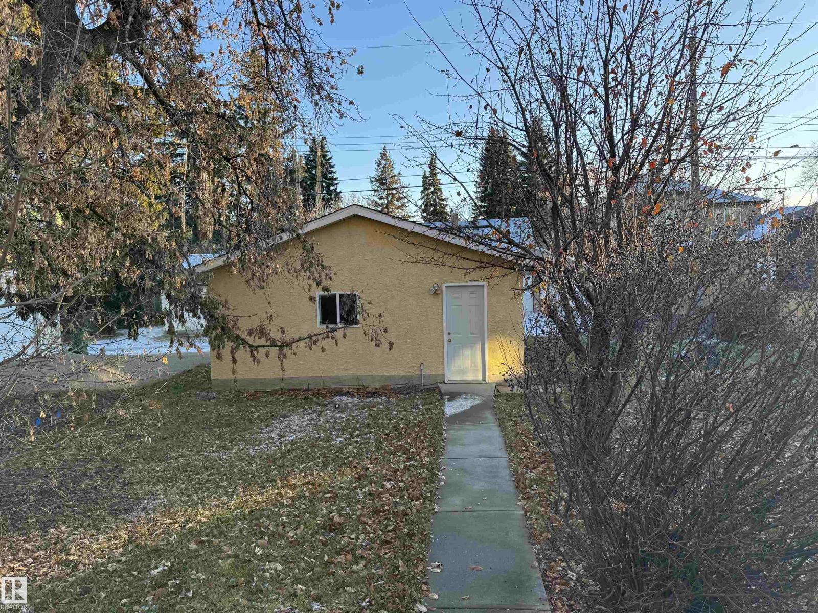 14019 106 AV NW, Edmonton