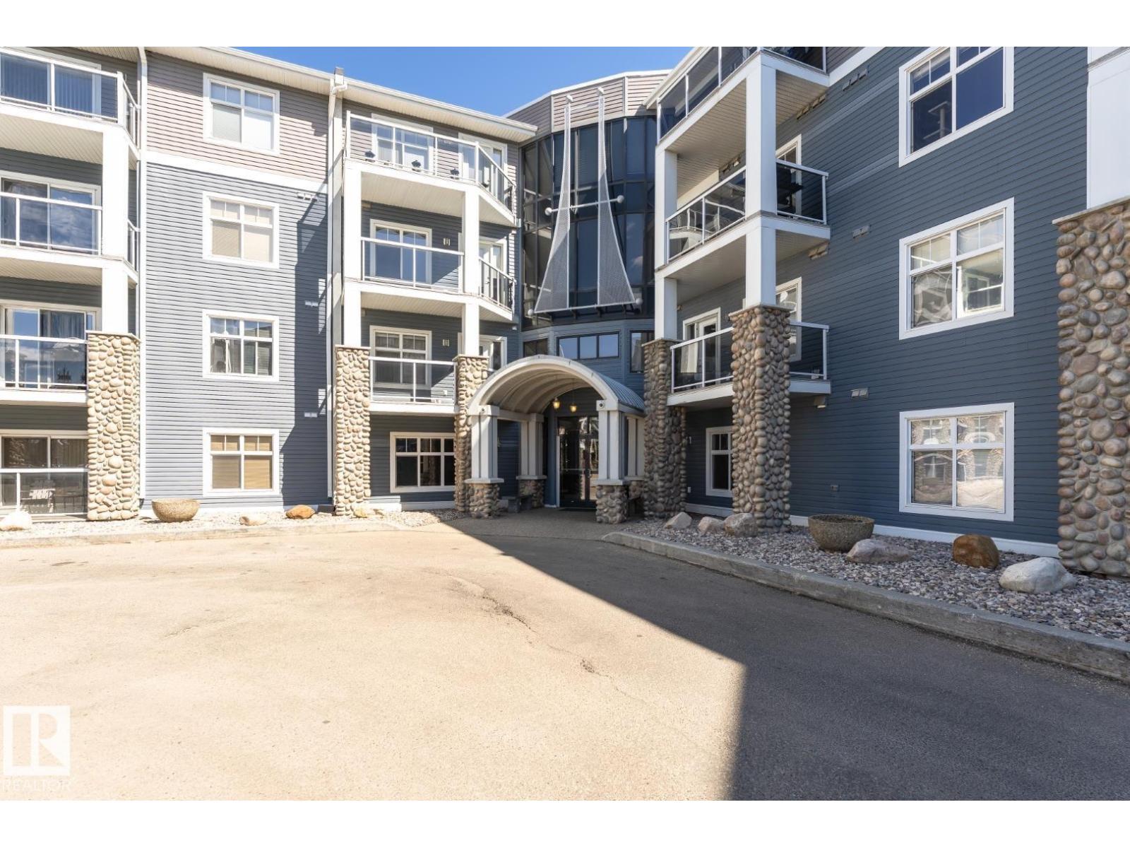 #113 16035 132 ST NW - 4