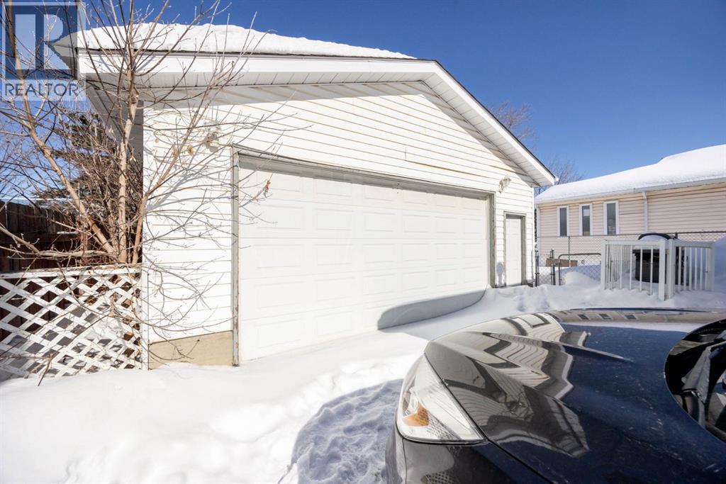 241 Bird Crescent, Fort McMurray