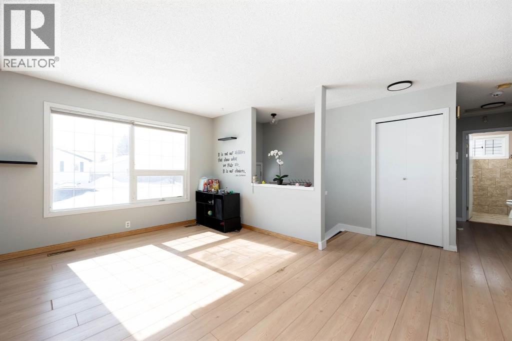 241 Bird Crescent, Fort McMurray