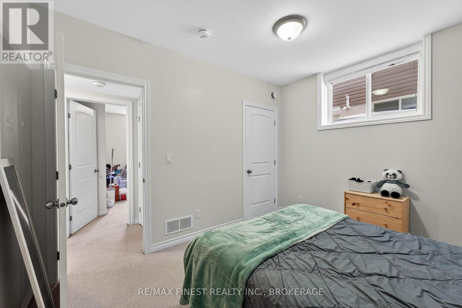 1060 ROSANNA AVENUE, Kingston (City Northwest), Ontario, K7P0N1 — Photo 17