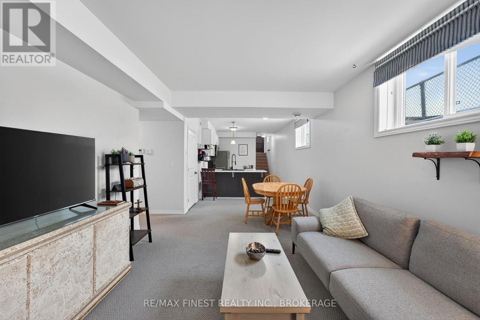 1060 ROSANNA AVENUE, Kingston (City Northwest), Ontario, K7P0N1 — Photo 13