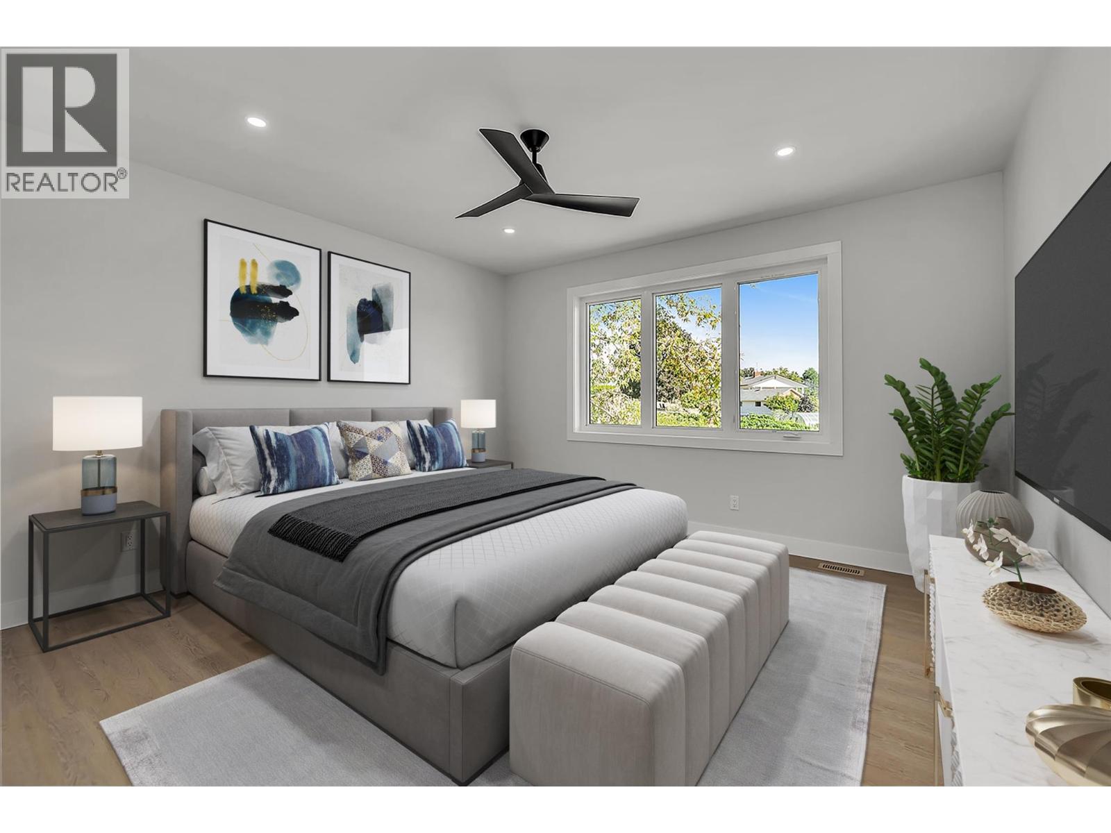 1054 Oak Barrel Place, West Kelowna