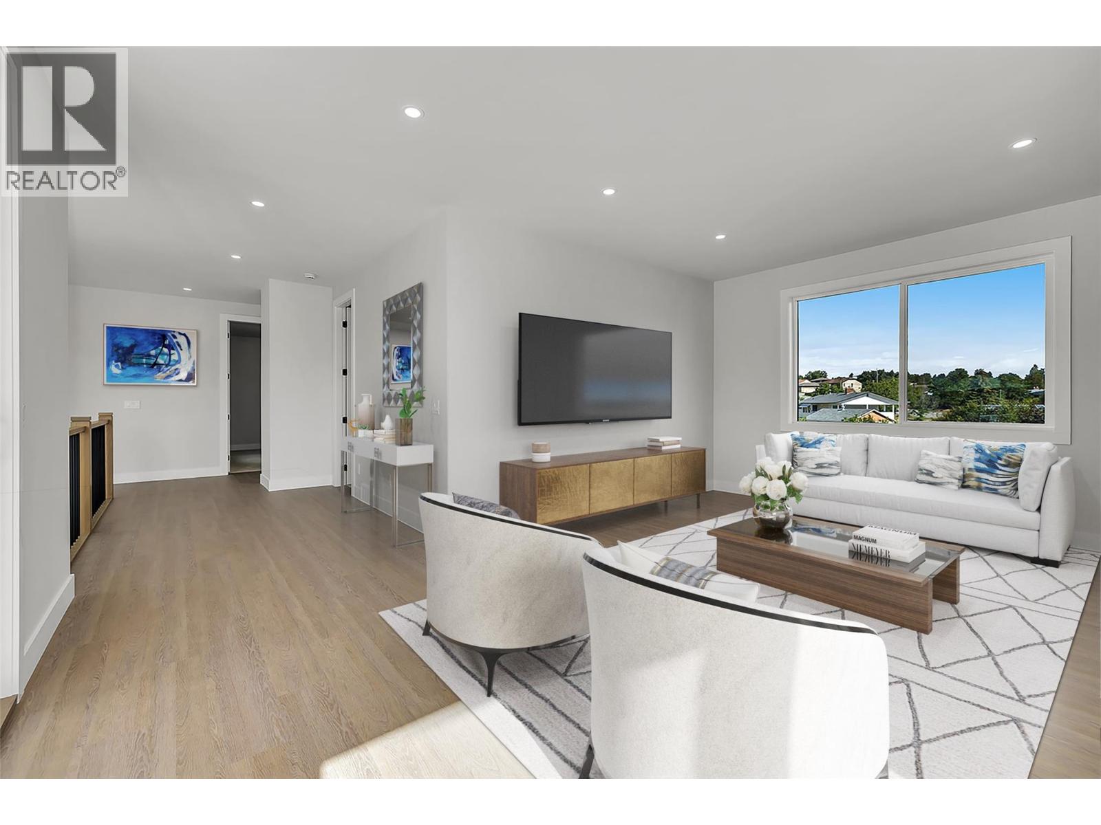 1054 Oak Barrel Place, West Kelowna