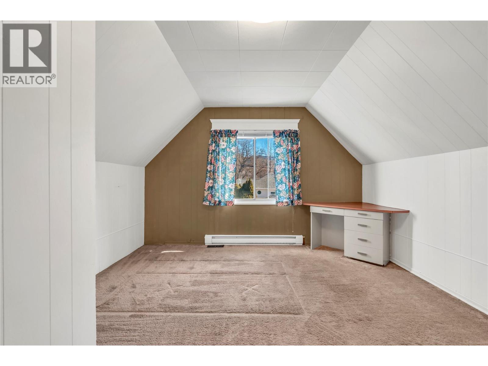 702 Winnipeg Street, Penticton