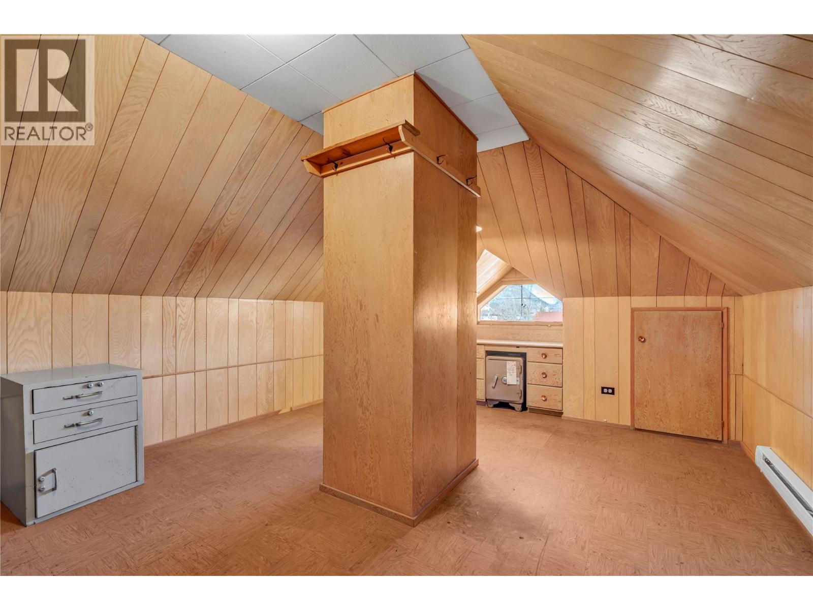 702 Winnipeg Street, Penticton