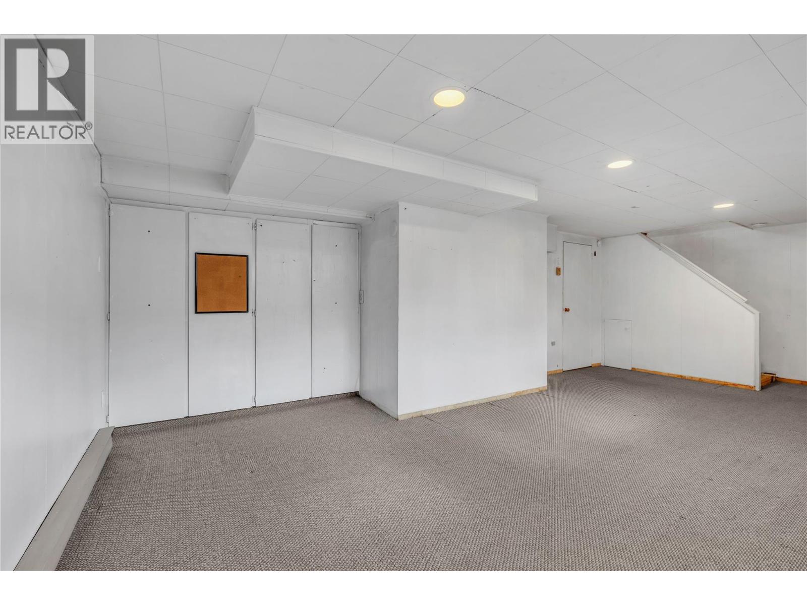 702 Winnipeg Street, Penticton