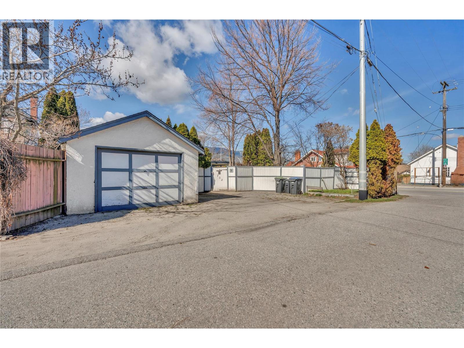 702 Winnipeg Street, Penticton