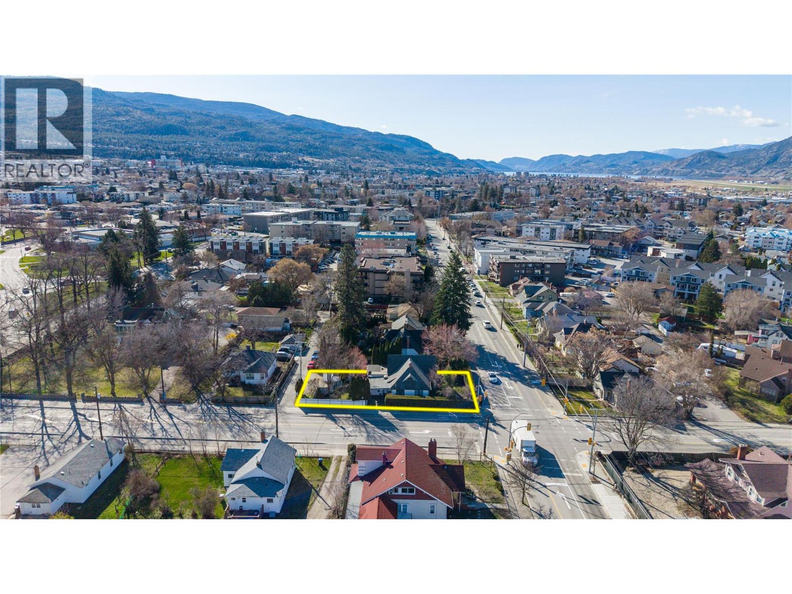702 Winnipeg Street, Penticton