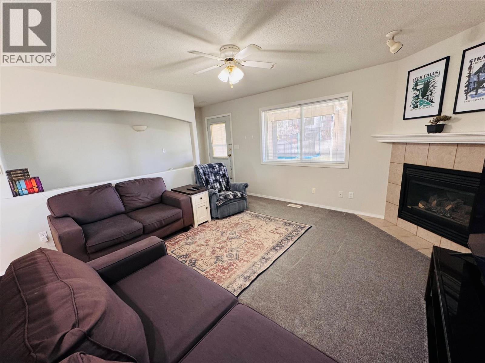 2130 BRYCEN Place, Grand Forks