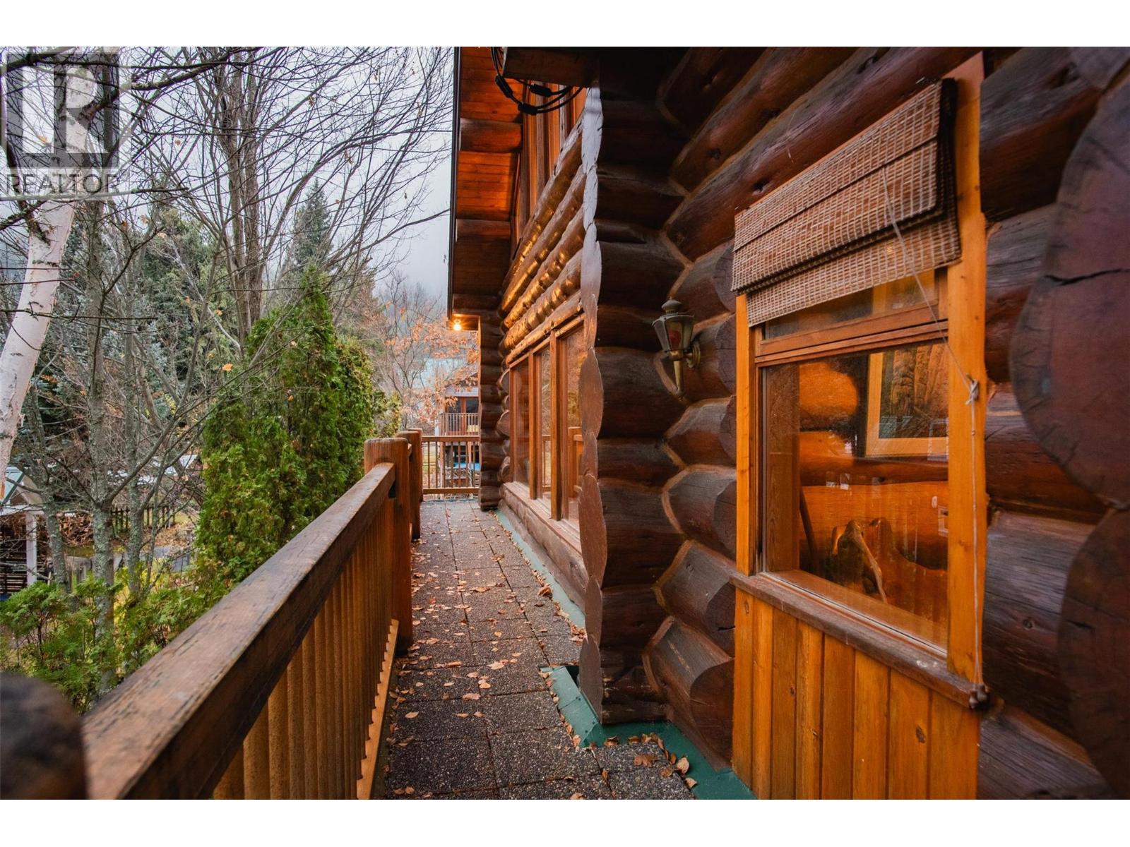 2266 Fifth Avenue, Rossland