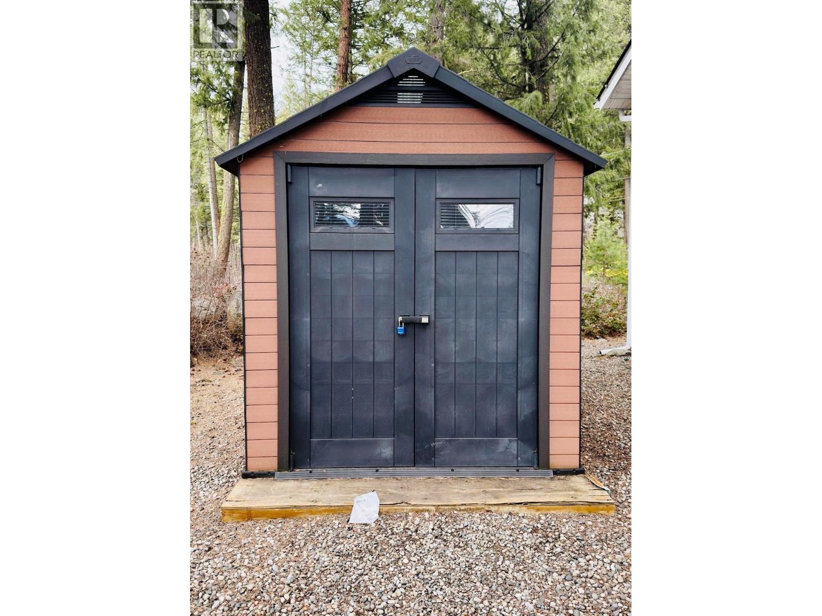 7743 MCRAE Road, Christina Lake