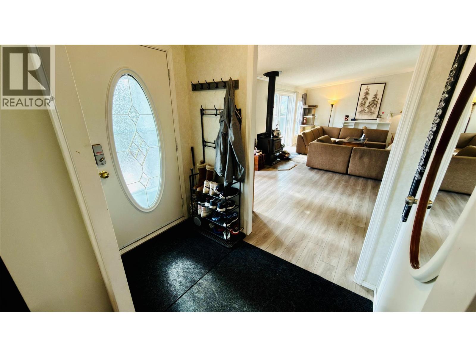 7743 MCRAE Road, Christina Lake