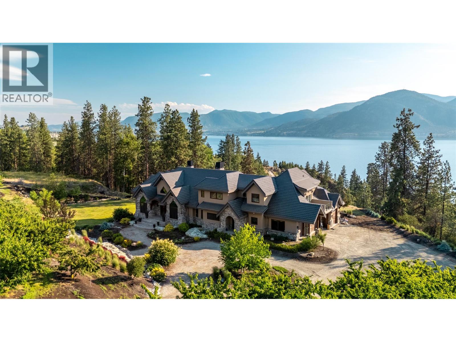 2119 Naramata Road - 24