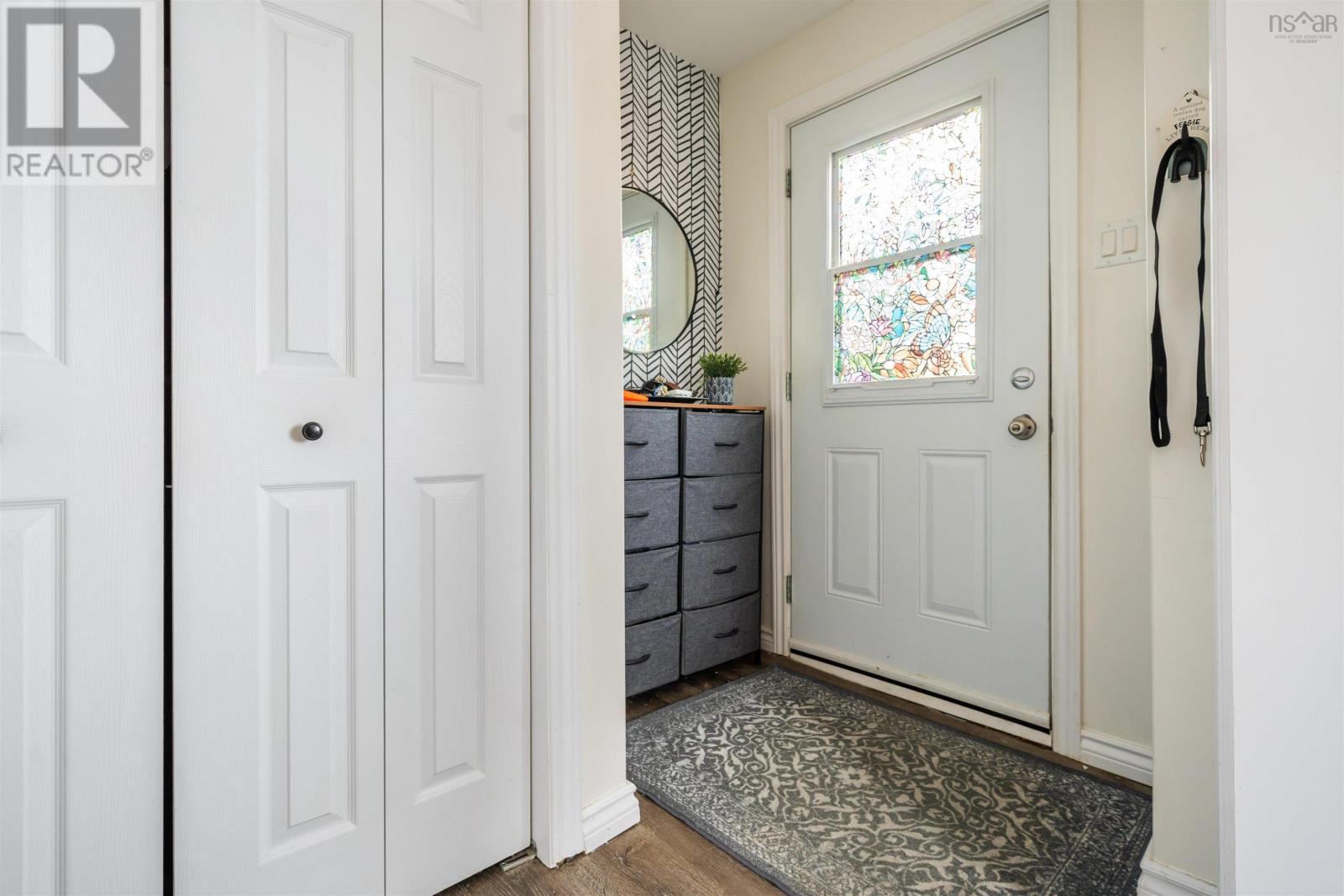 Property 33 of 40 of 6 Thirteenth Street