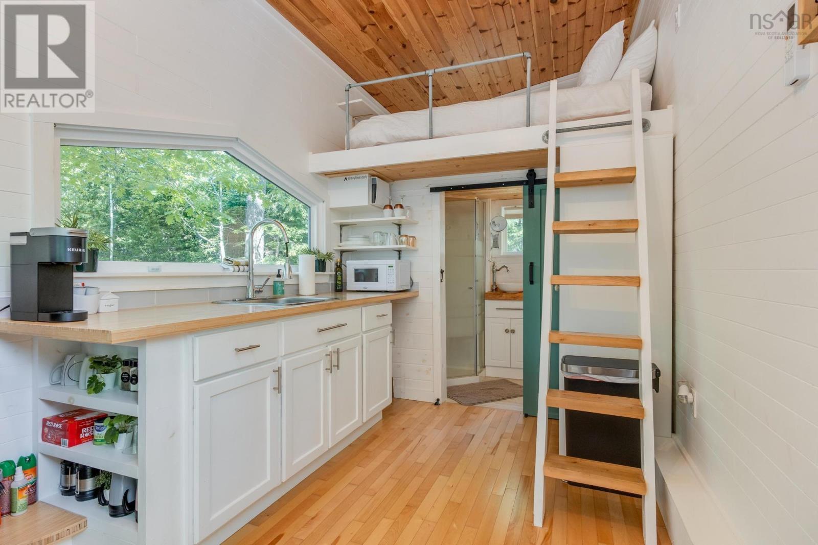 Property 8 of 31 of 47 Holters Lane