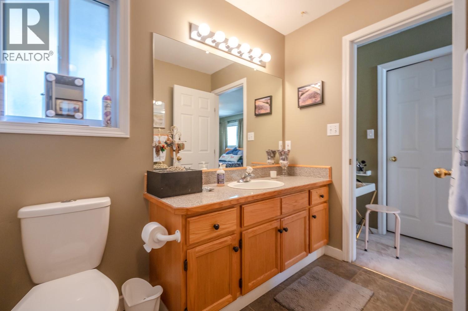 335 SUDBURY Avenue, Penticton