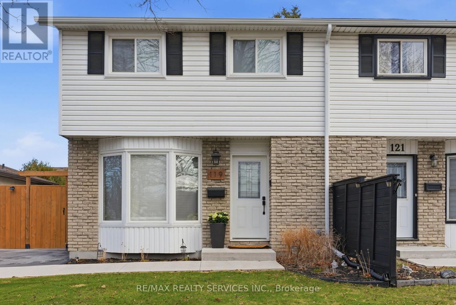 119 DOROTHY STREET,St. Catharines (Lakeport),,