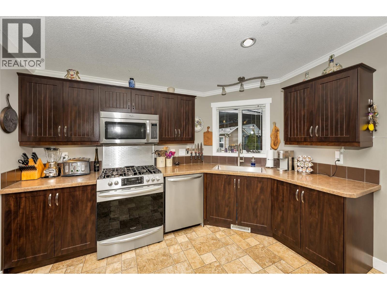 #98 12560 Westside Road - 7