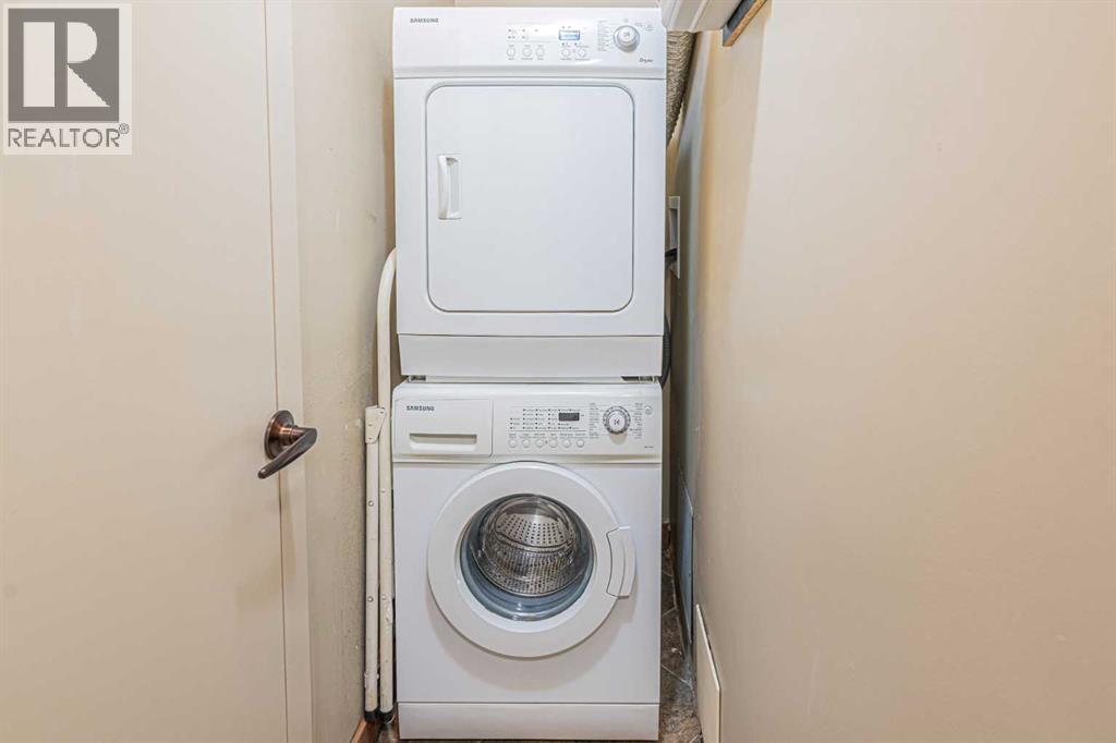 Single Family House for Sale in    Avenue SW Kingsland Calgary 