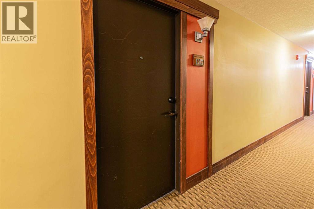 Single Family House for Sale in    Avenue SW Kingsland Calgary 