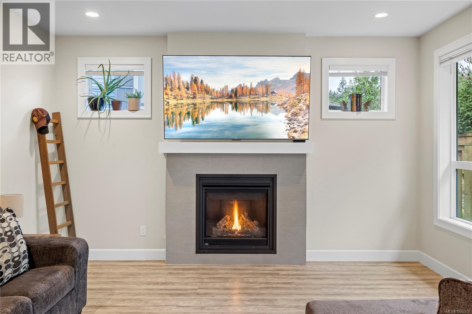 855 COAL TOWN WAY - 14