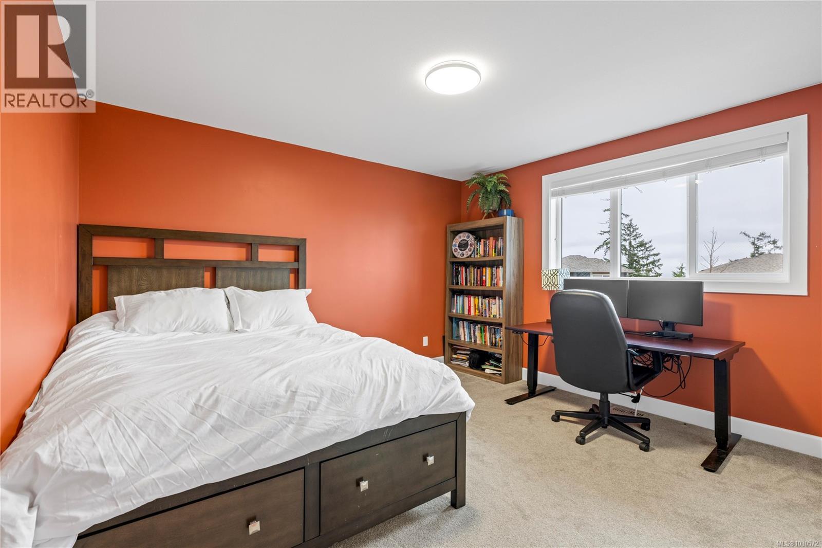 855 COAL TOWN WAY - 22