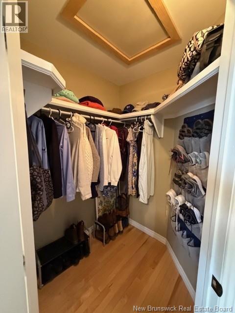 6 BENT ANCHOR COURT - 11