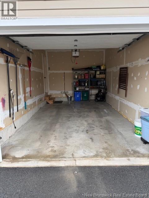 6 BENT ANCHOR COURT - 23