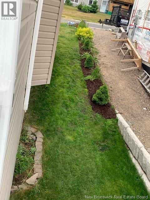 6 BENT ANCHOR COURT - 28