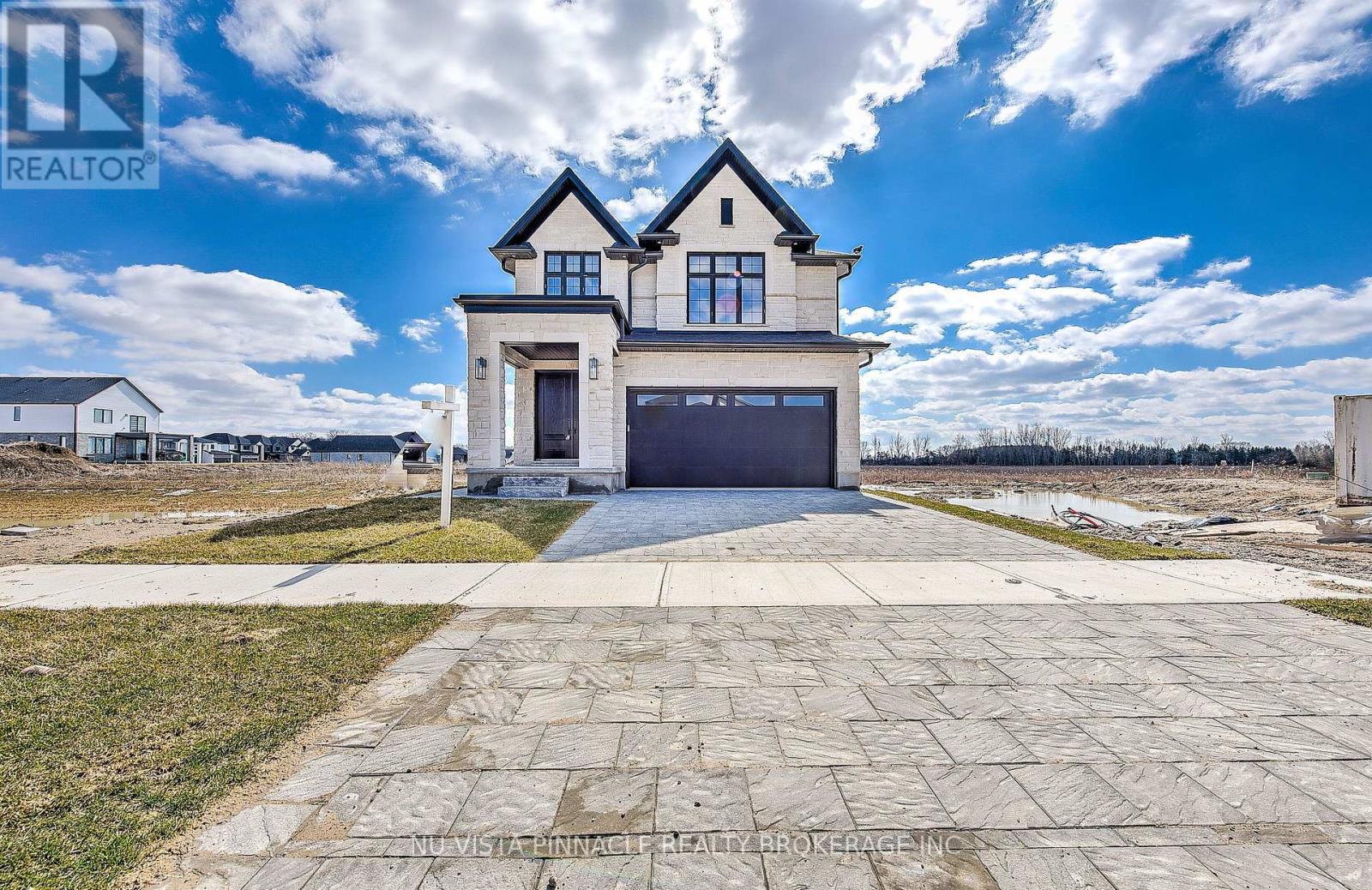 6517 HEATHWOODS AVENUE - 1