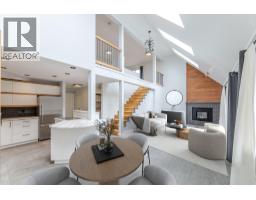 201 335 Churchill Avenue, Penticton