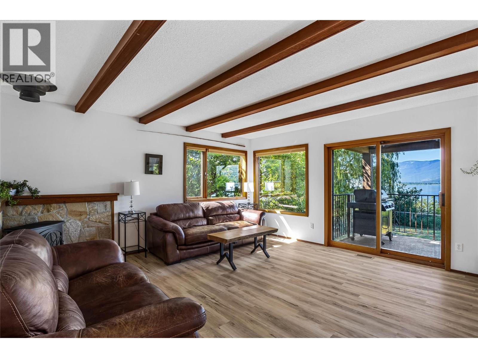 4591 13 Street NE, Salmon Arm