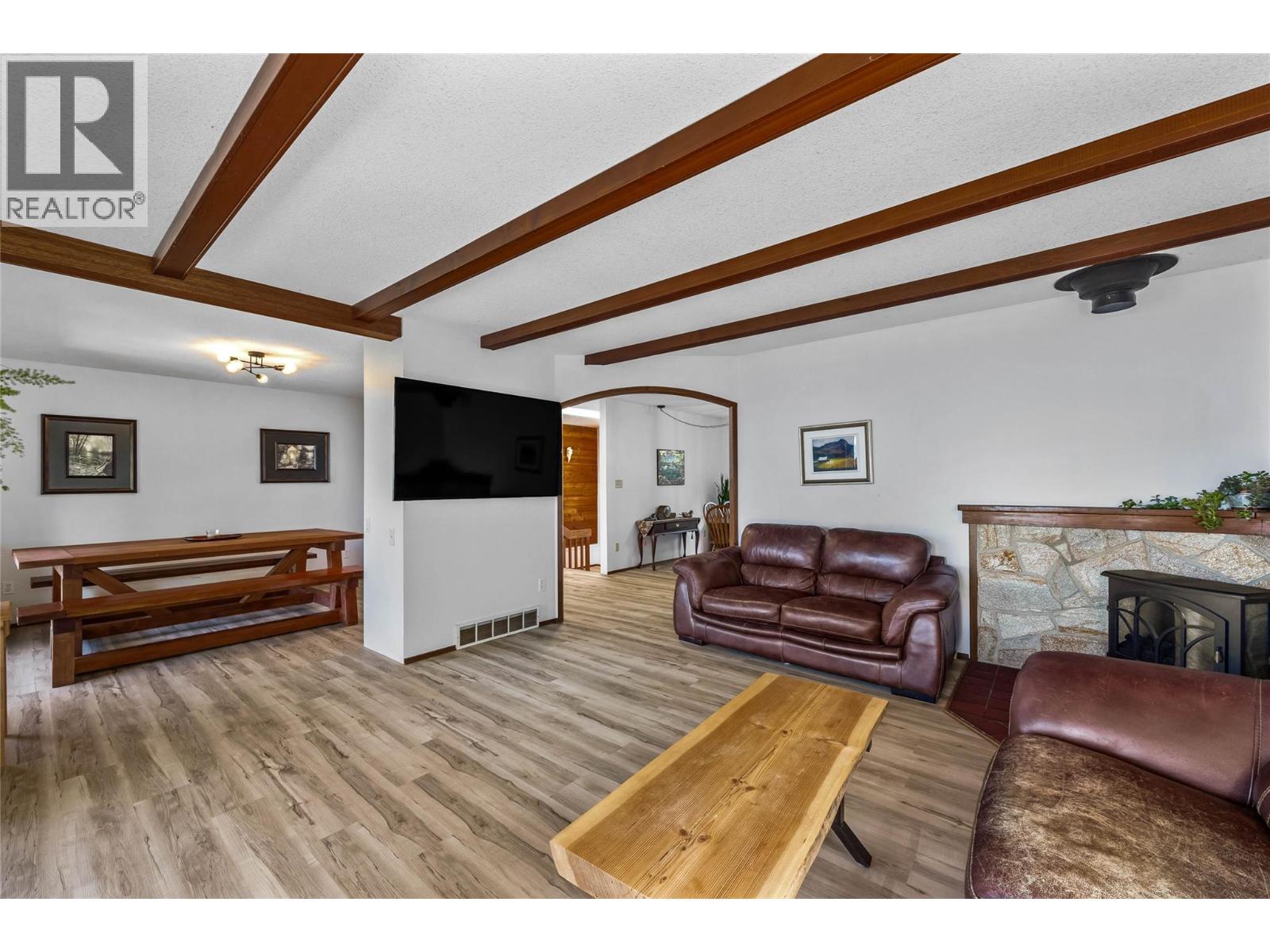 4591 13 Street NE, Salmon Arm