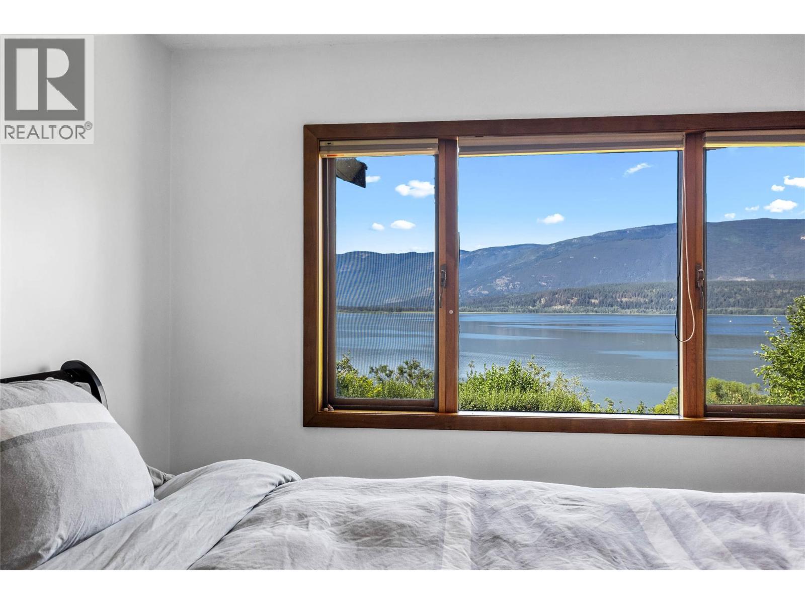 4591 13 Street NE, Salmon Arm