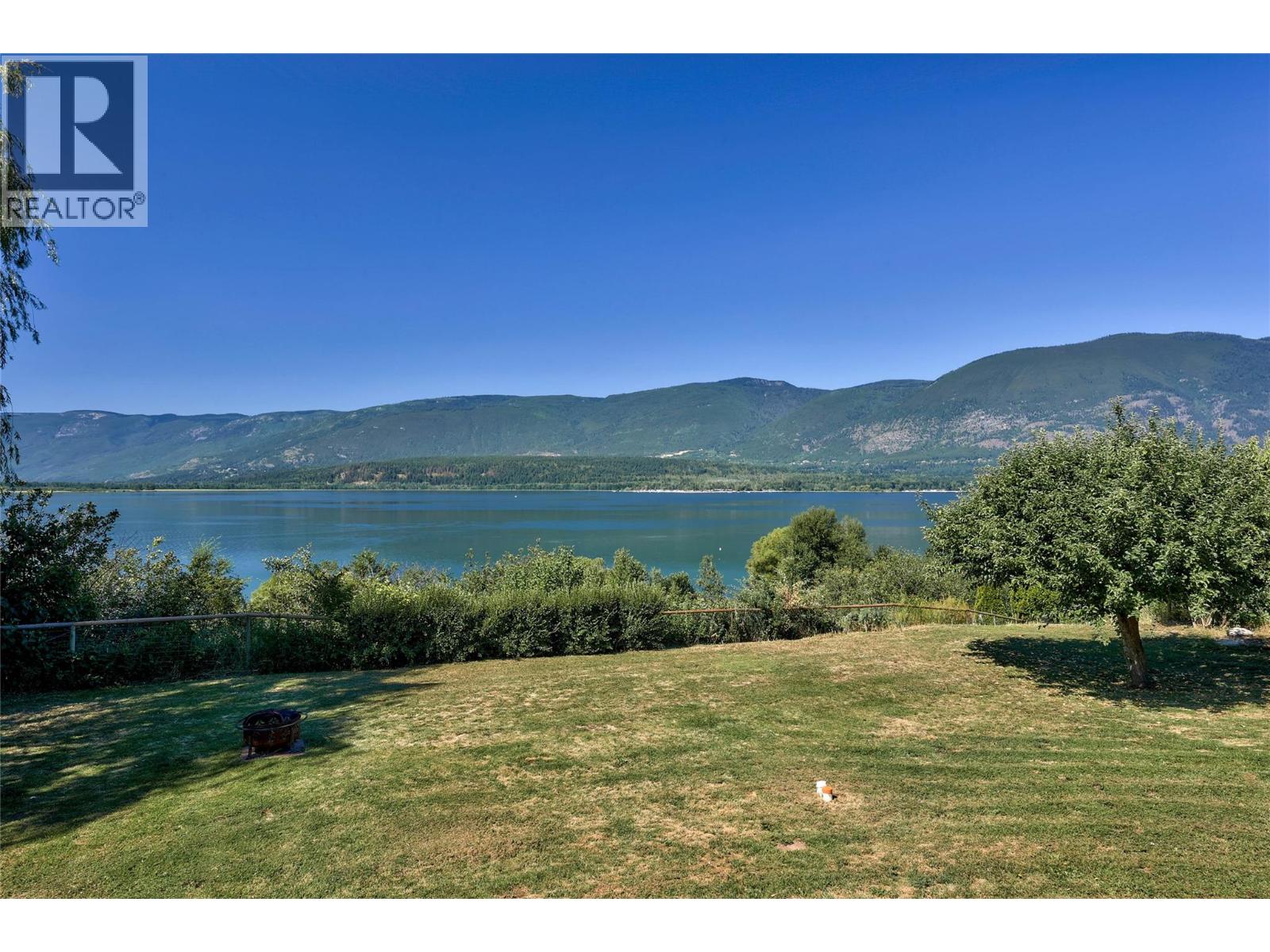 4591 13 Street NE, Salmon Arm