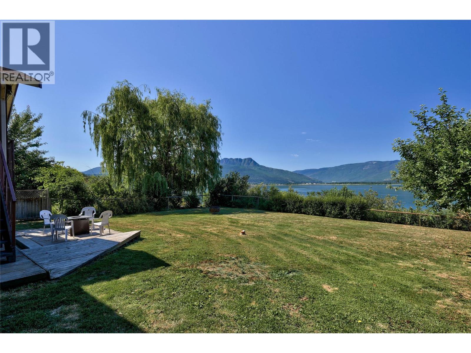 4591 13 Street NE, Salmon Arm